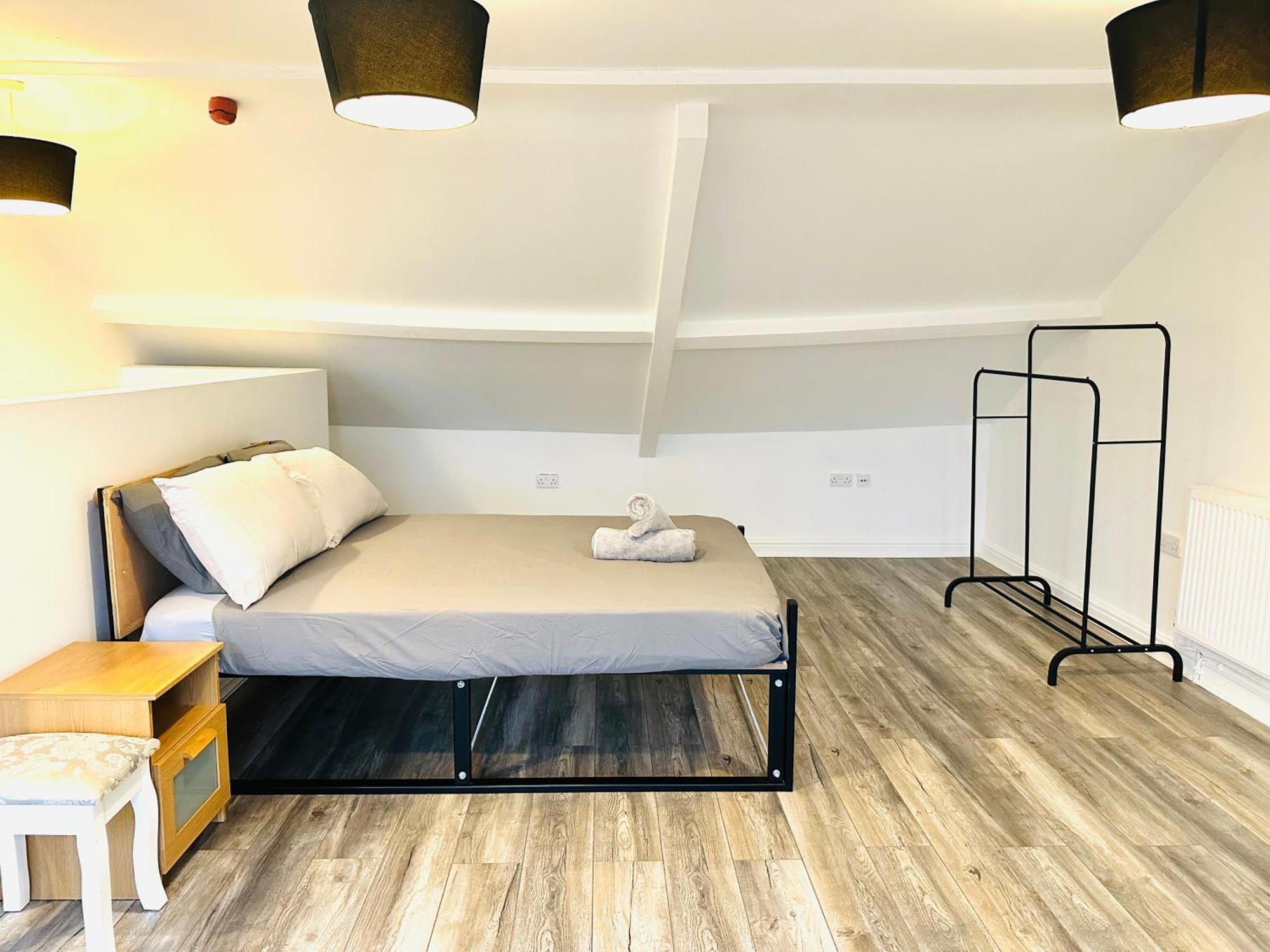Spacious And Affordable City Center Two Beds Flat Swansea Ngoại thất bức ảnh