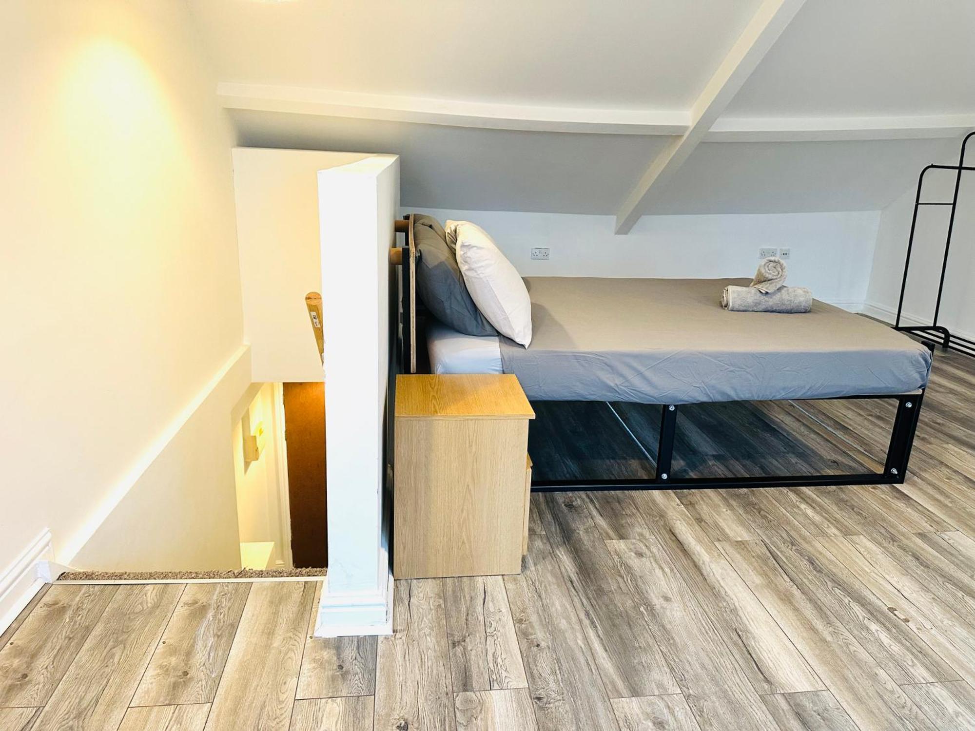 Spacious And Affordable City Center Two Beds Flat Swansea Ngoại thất bức ảnh